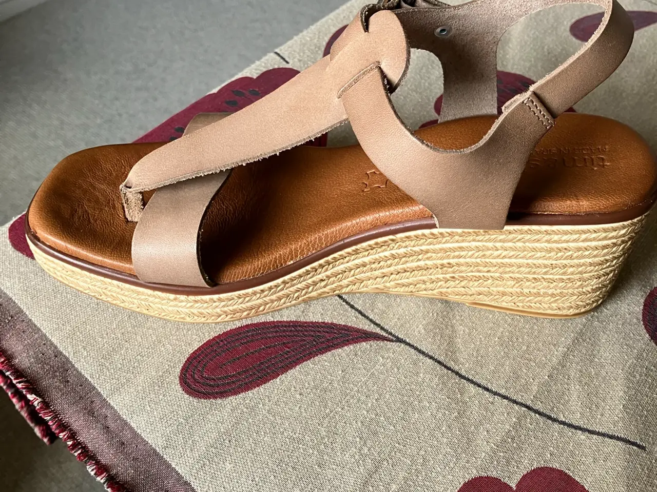 Billede 1 - Flotte dansk design sandaler fra Tim og Simonsen,