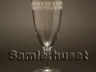 Kongeå Rødvinsglas. H:155 mm.