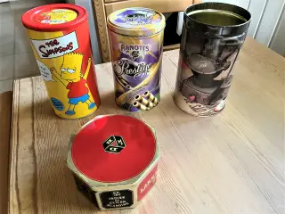 12 flotte metaldåser