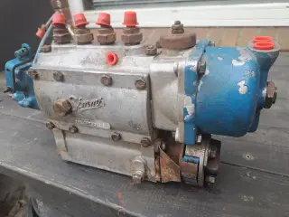 Fordson Major indsprøjtningspumpe SPE4A75S 561