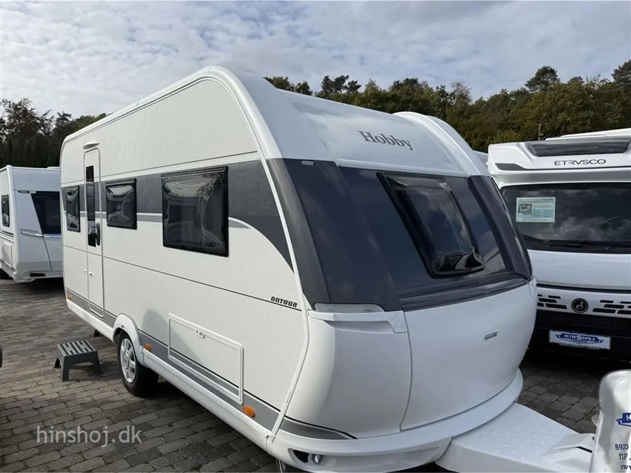 Billede 1 - 2026 - Hobby On Tour 460 DL   Dejlig rejsevogn med enkelsenge fra Hinshøj Caravan