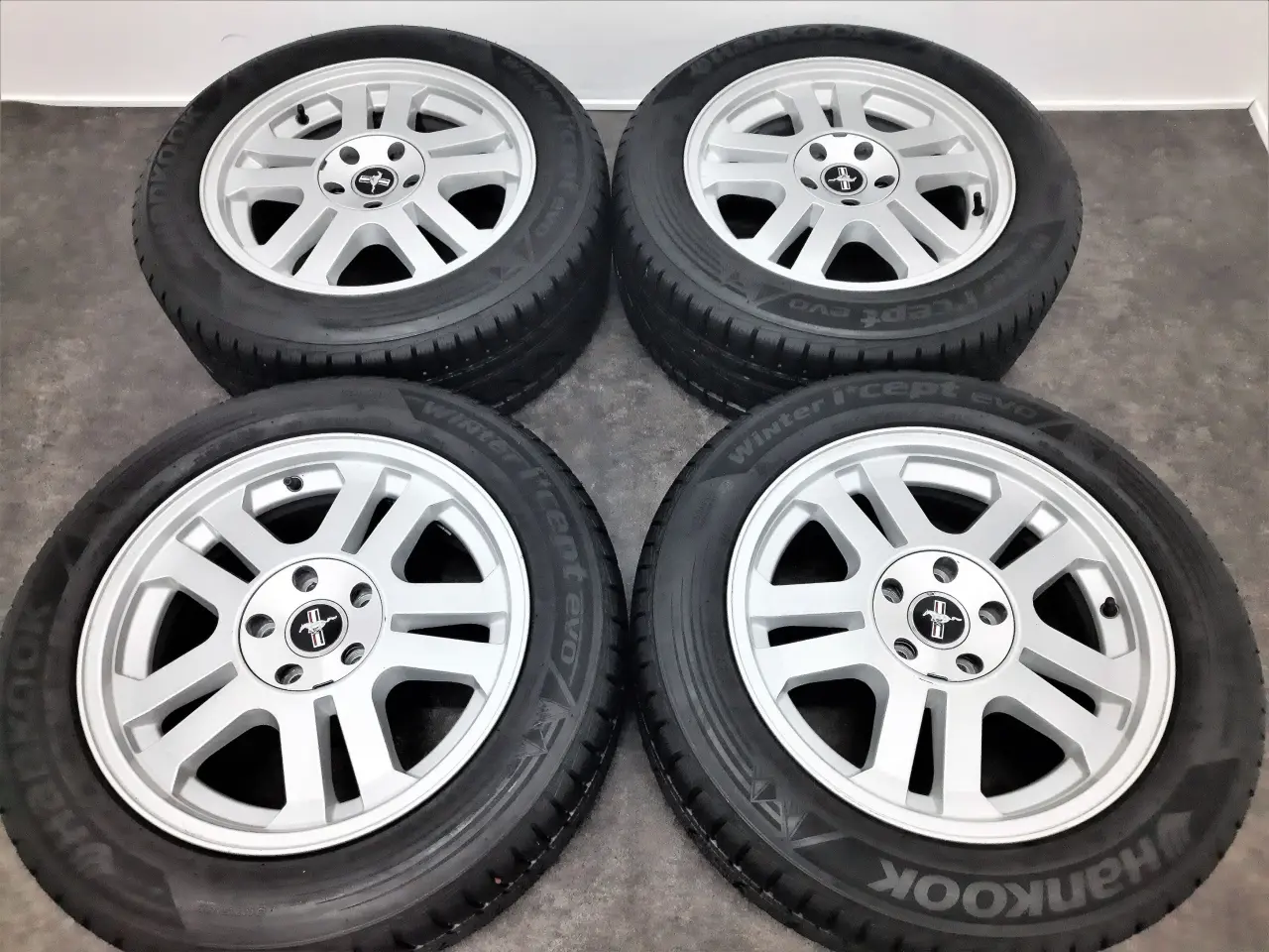 Billede 4 - 5x114,3 17" ET45 Ford Mustang GT vintersæt