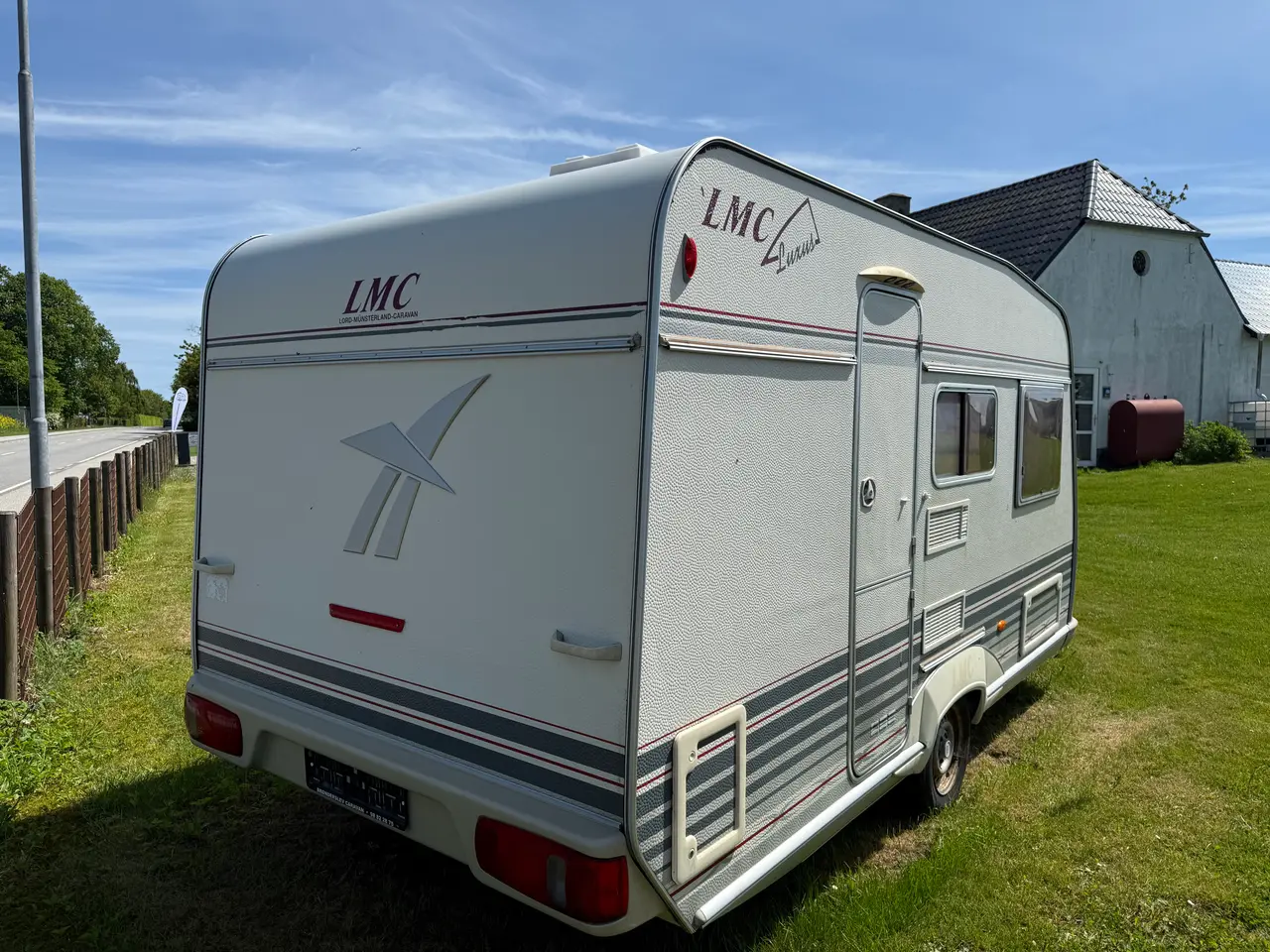 Billede 3 - 2001 lmc 400 køjevogn. 