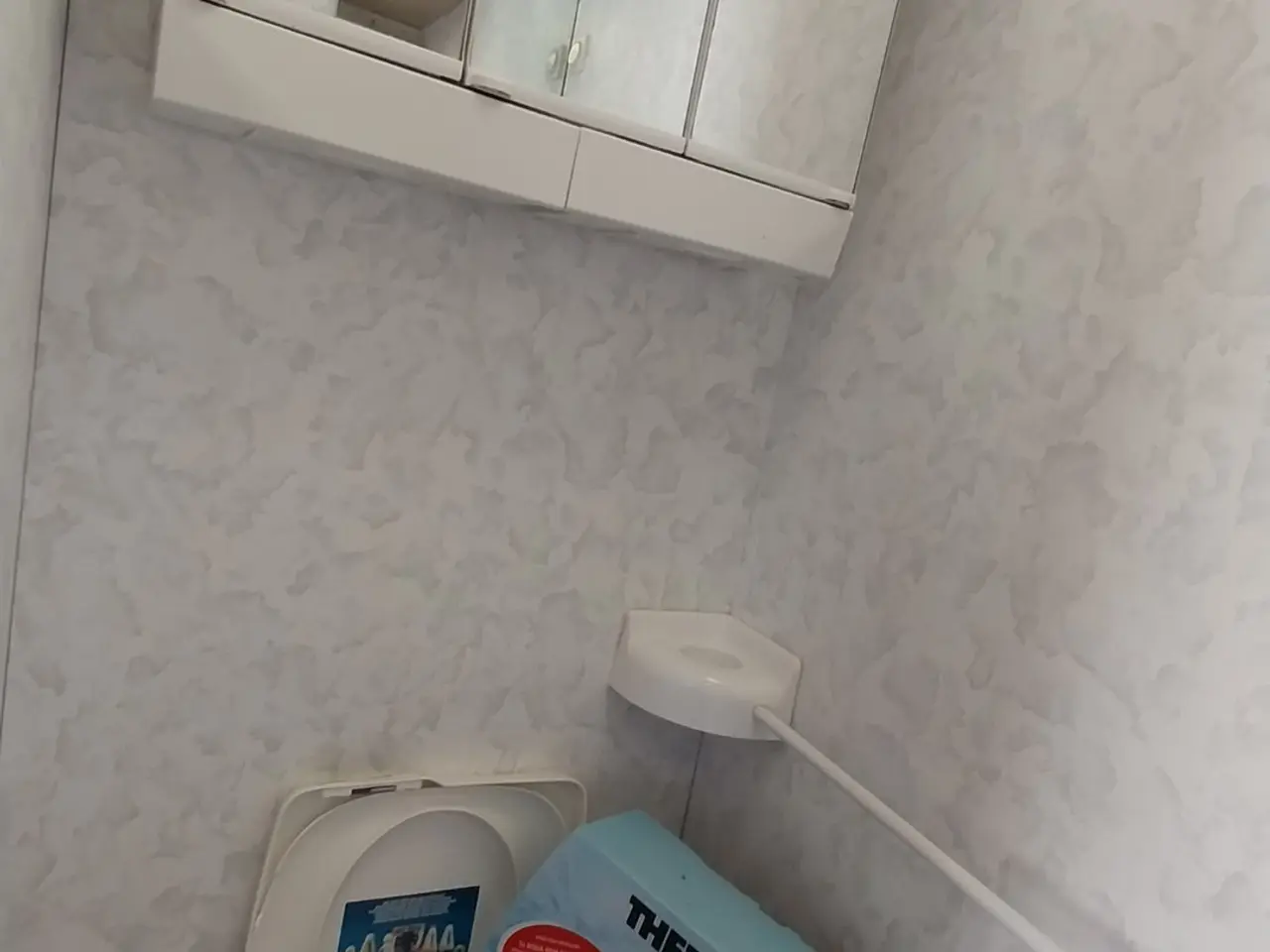 Billede 9 - Campingvogn med fortelt og udstyr (bud modtages)
