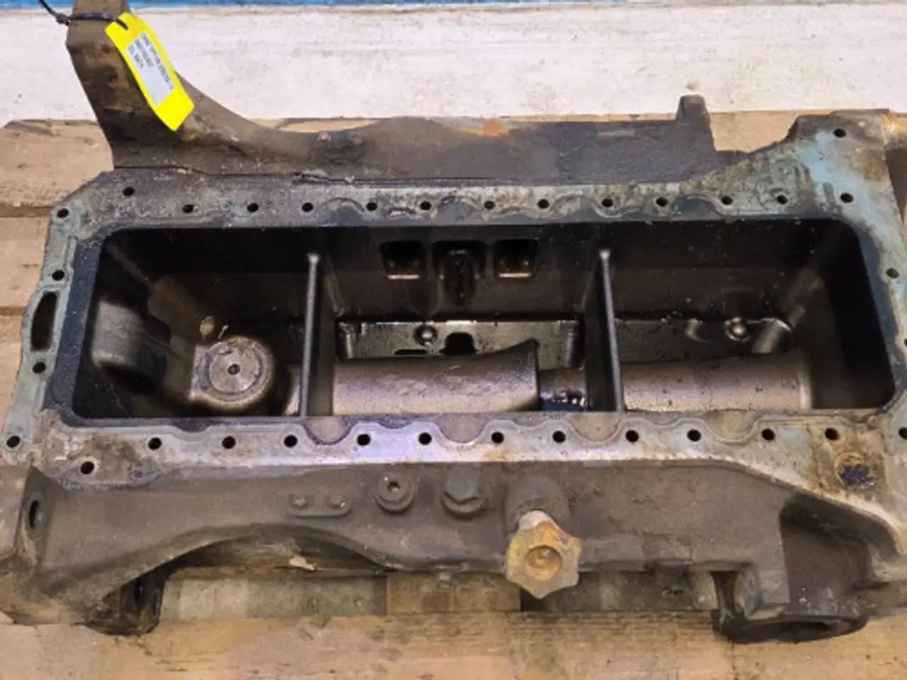 Billede 3 - Iveco F4DFE617L Bundkar 5801882457