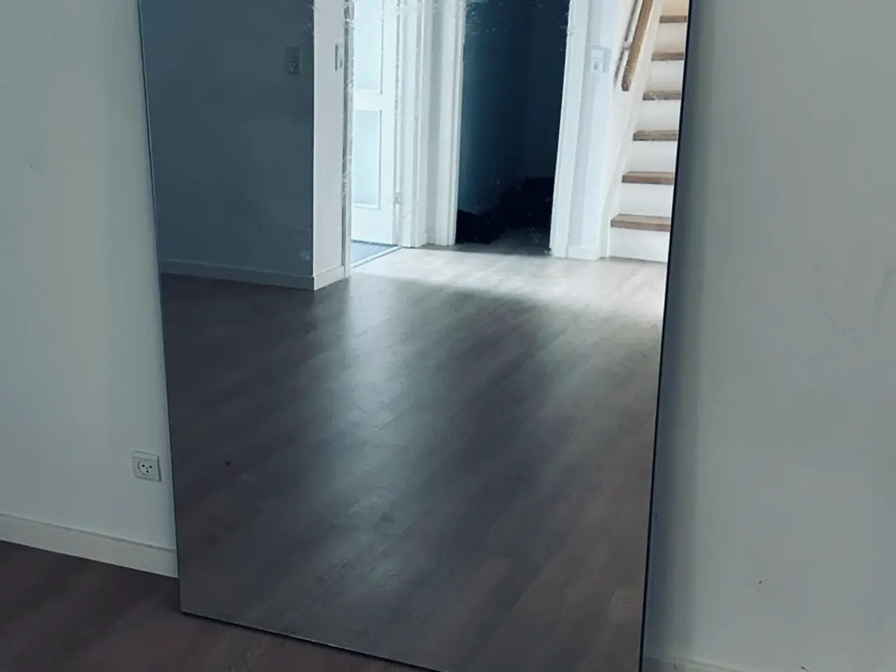 Billede 3 - Salgspris 1000 kr . Bredde 100 cm, længde180 cm