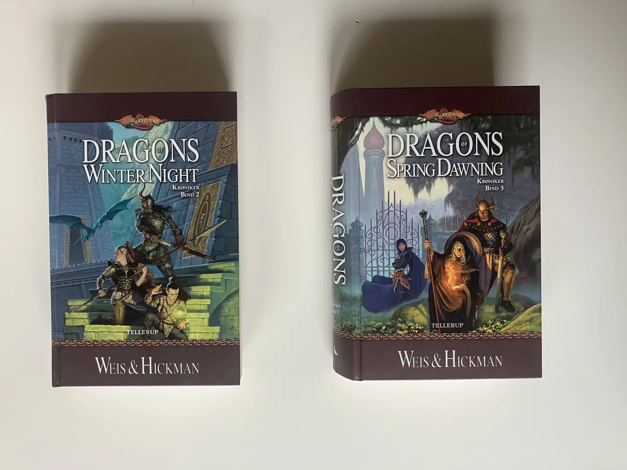 Billede 1 - Dragonlance krøniker bind 2+3. Af Tracy Hickman