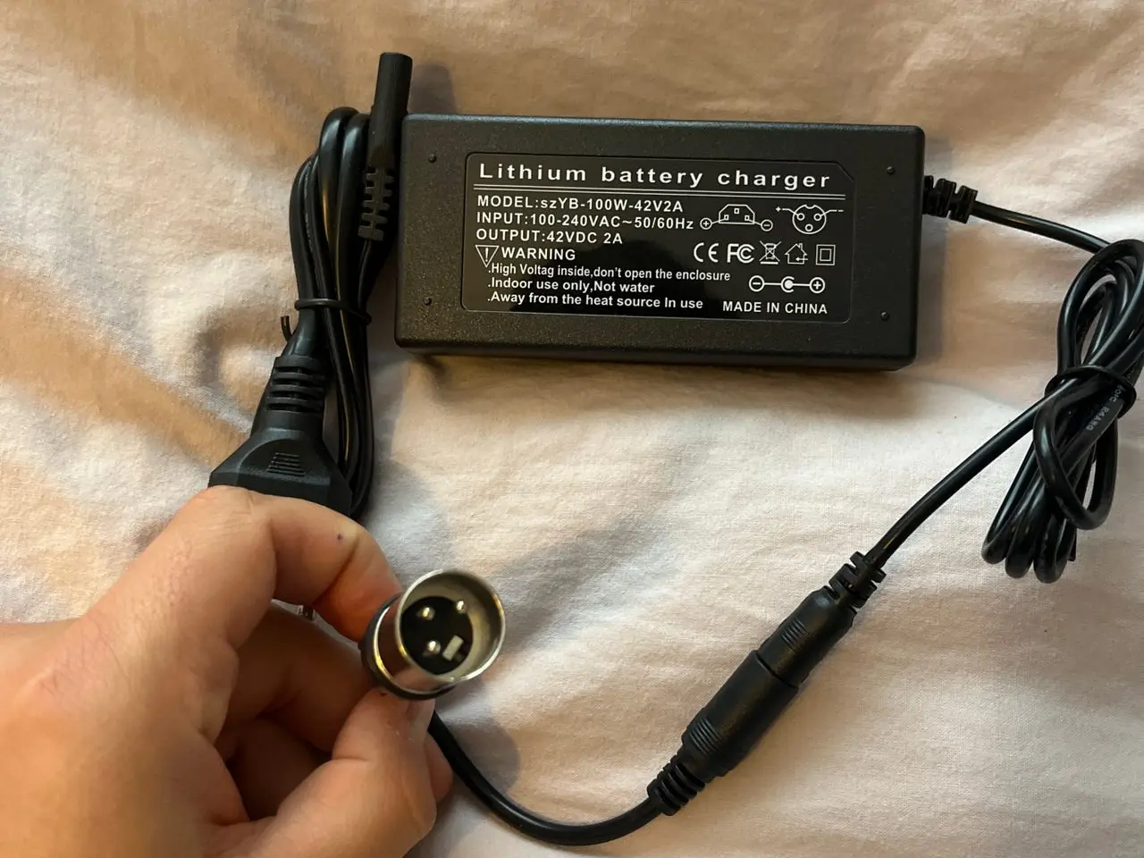 Billede 3 - Oplader til elcykel 42V