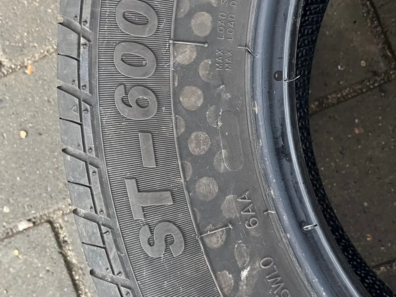 Billede 3 - Dæk 195/70R15C 104/102N