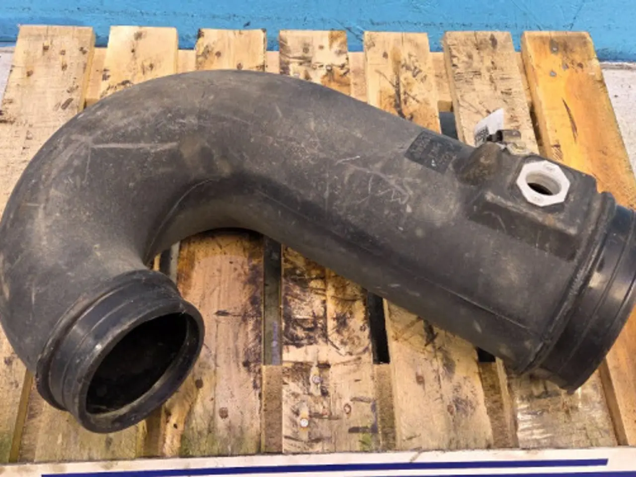 Billede 2 - New Holland T9.560 Indsugningsrør 47855612
