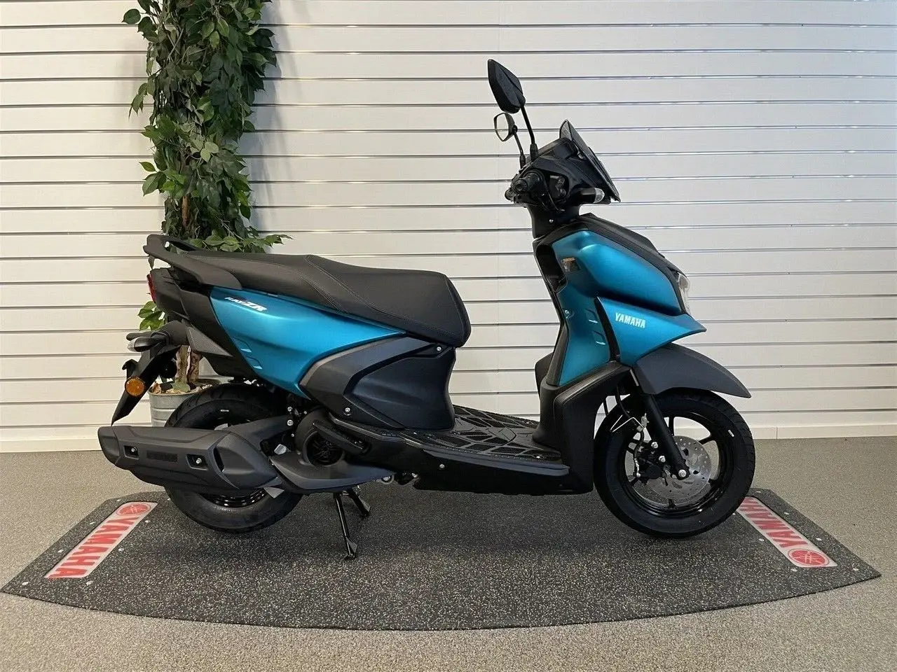 Billede 1 - Yamaha RayZR 125 - Matt Cyan