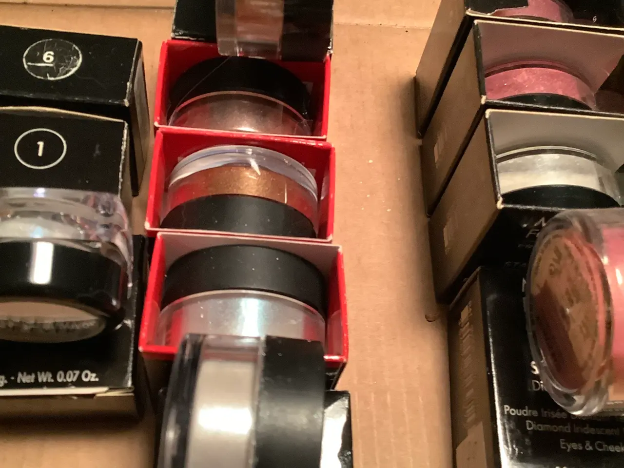 Billede 19 - Stor makeupserie sælges til god pris.