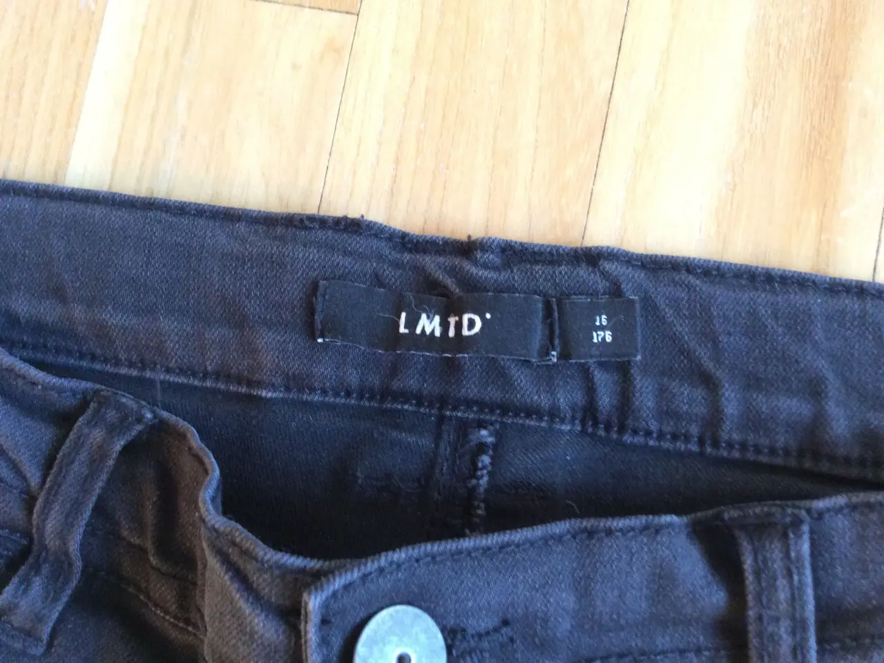 Billede 5 - Sort jeans
