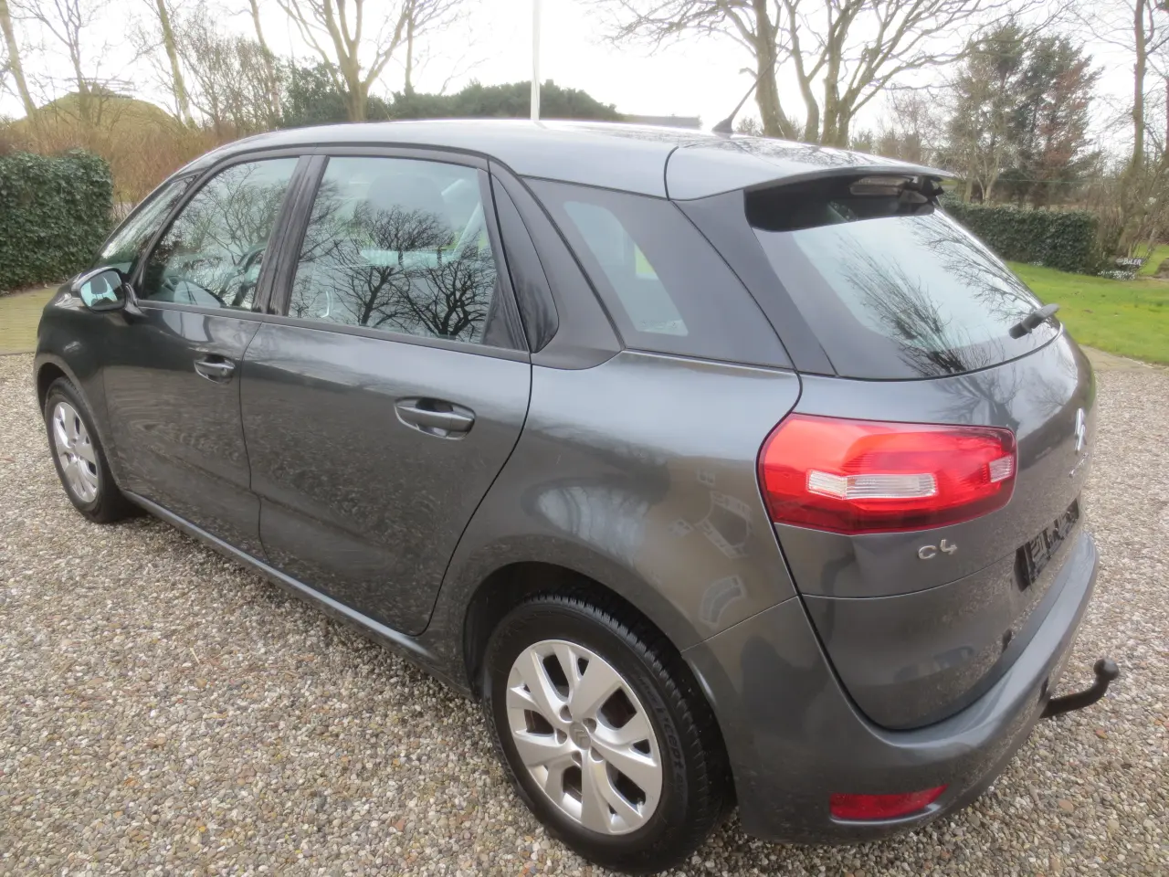 Billede 7 - Pæn Citroen C4 Picasso 1.2 i 130 Hk År 15 Nys,
