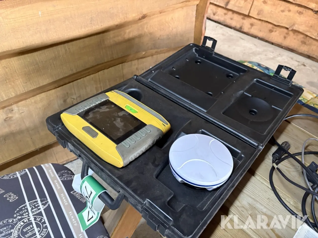 Billede 1 - GPS antenne med modtager Hemisphere GPS Crescent A100 - med skærm