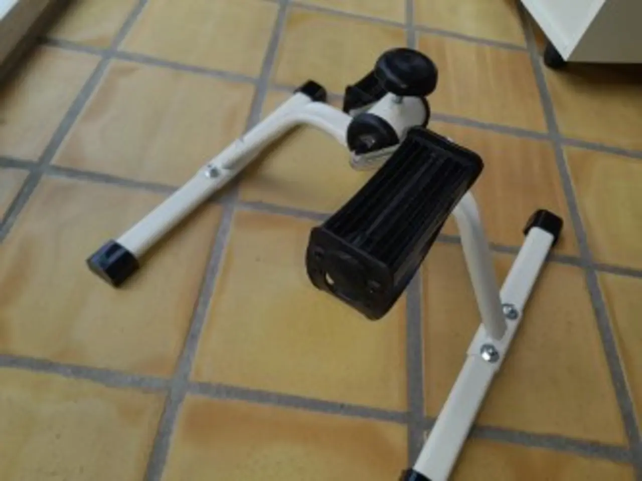 Billede 3 - Mini Motionscykel - pedaltræner