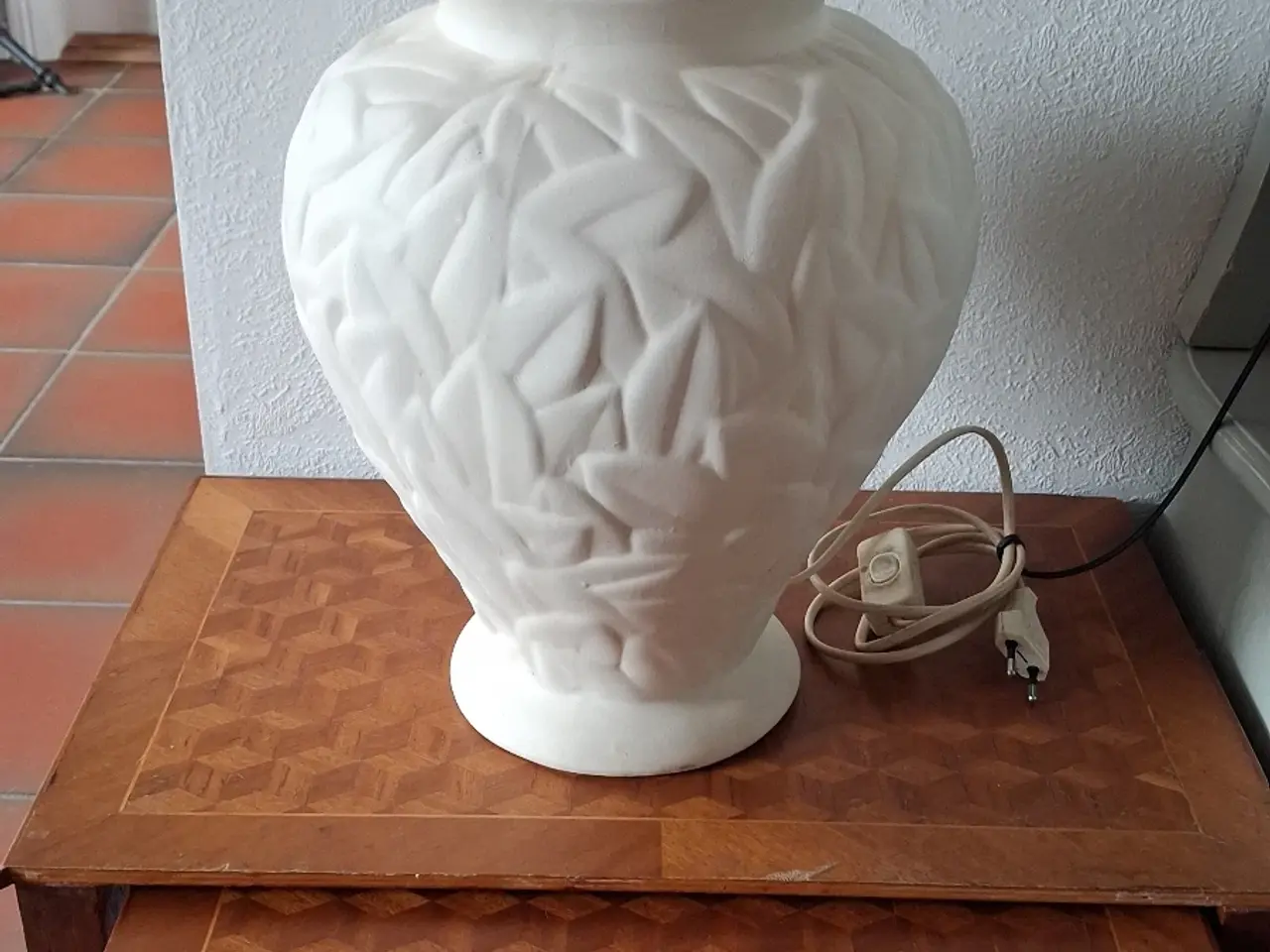 Billede 2 - Stor hvid bordlampe