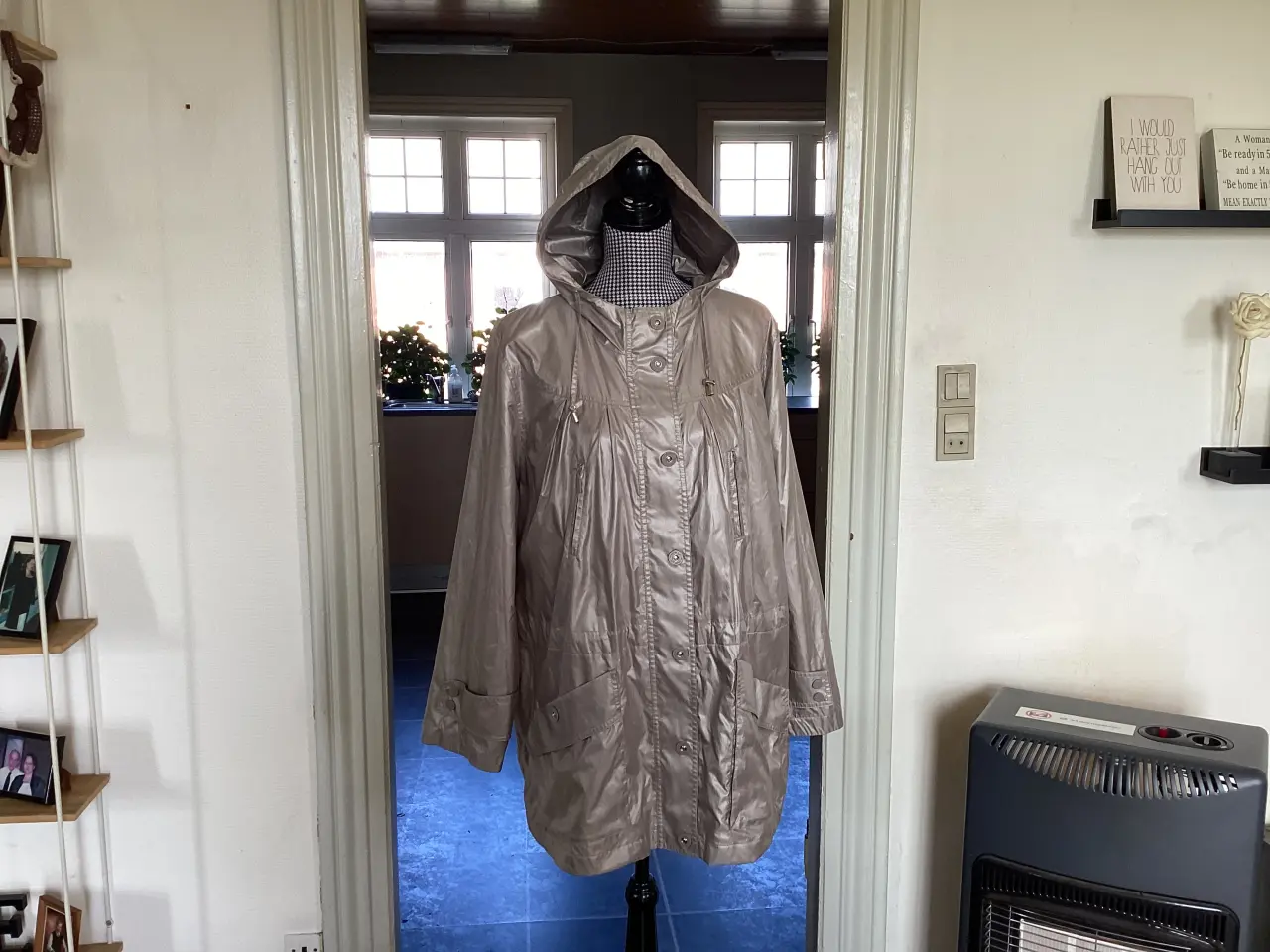 Billede 1 - Dame Overgangs Jakker. Str: 44-46-48-50- XXXL