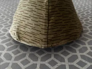 VINTAGE ØSTTYSK M56 HJELM MED ORIGINALT STRICHTARN