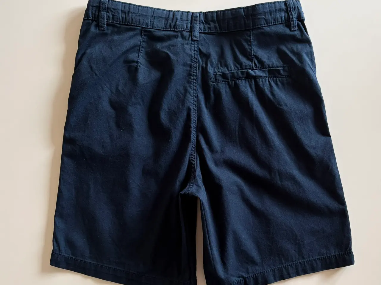 Billede 4 - H&M shorts, str. 152
