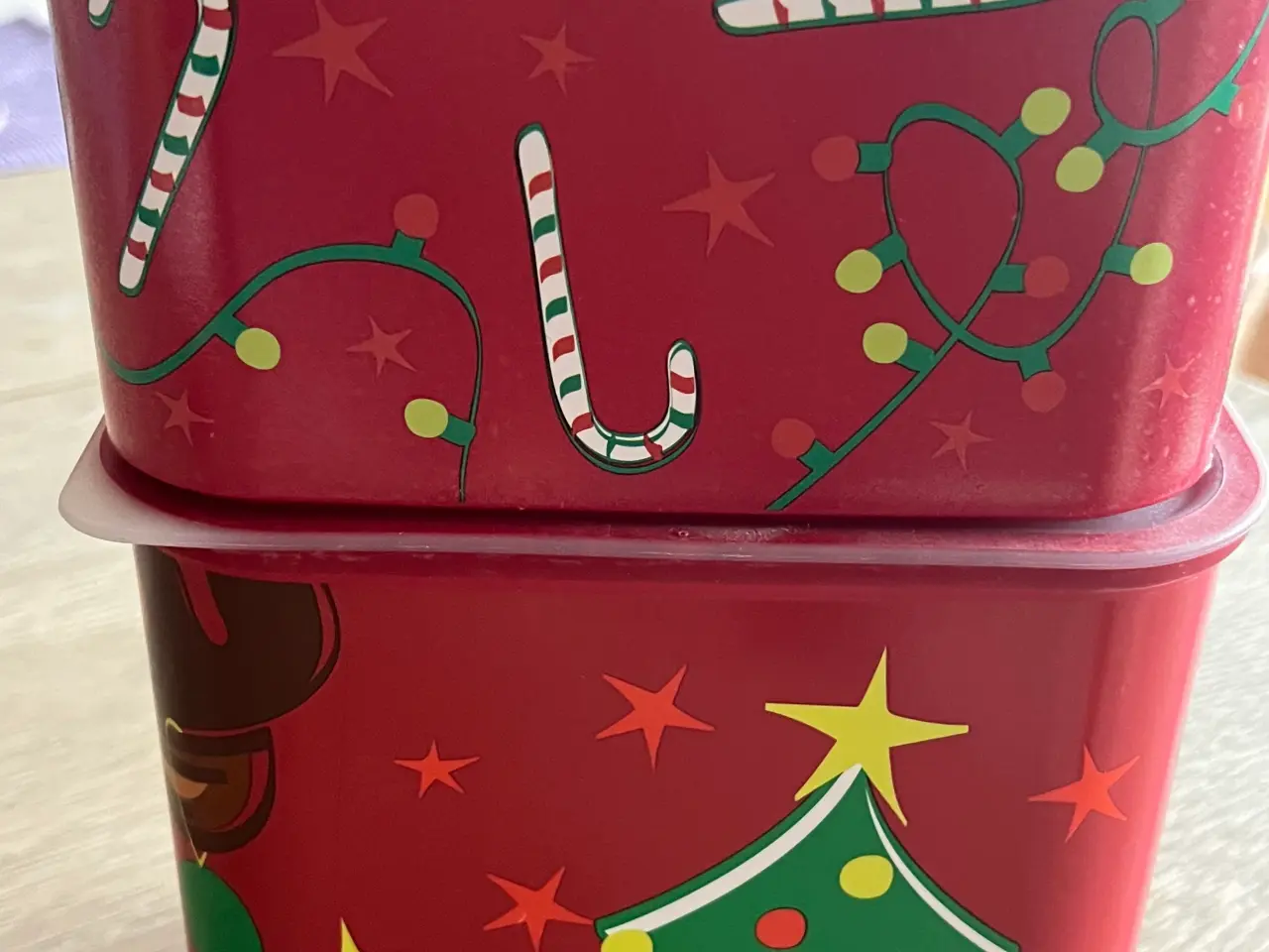 Billede 4 - Tupperware Jule bøtter m. rensdyr