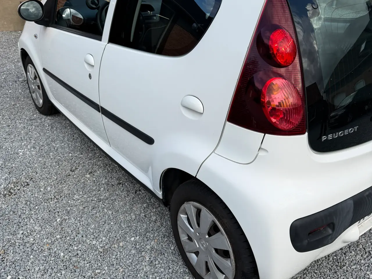 Billede 2 - Peugeot 107, Lav KM