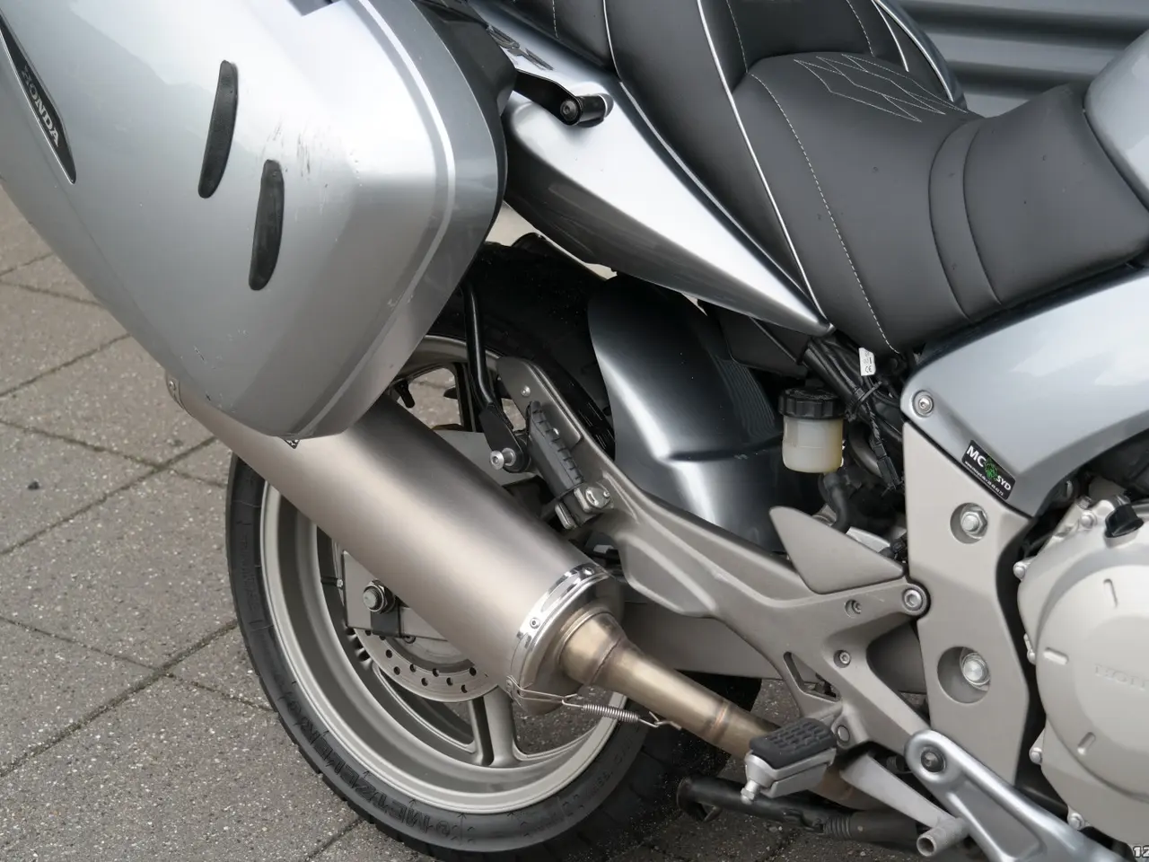Billede 9 - Honda CBF 1000 A MC-SYD BYTTER GERNE