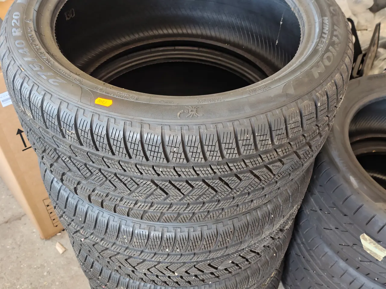 Billede 2 - Fire dæk PIRELLI 275/40 R 20