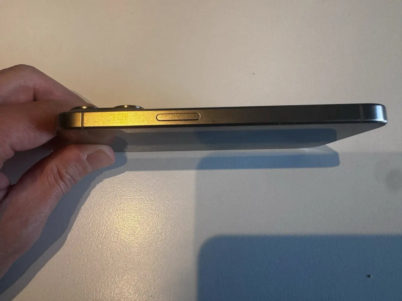 Billede 4 - iPhone 15 Pro | 256gb hukommelse | defekt bagglas