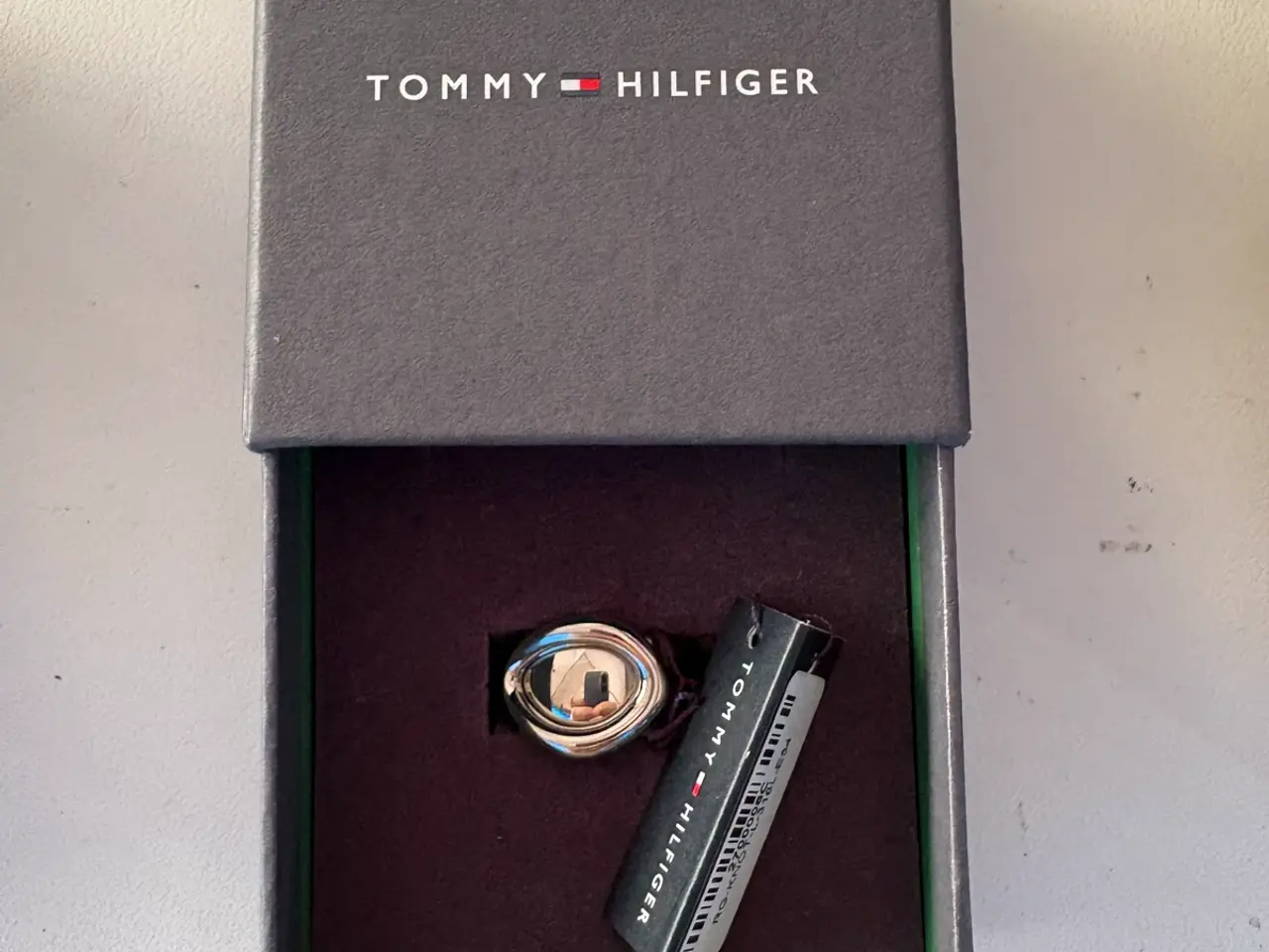 Billede 2 - Tommy Hilfiger Ring, Str. 54.