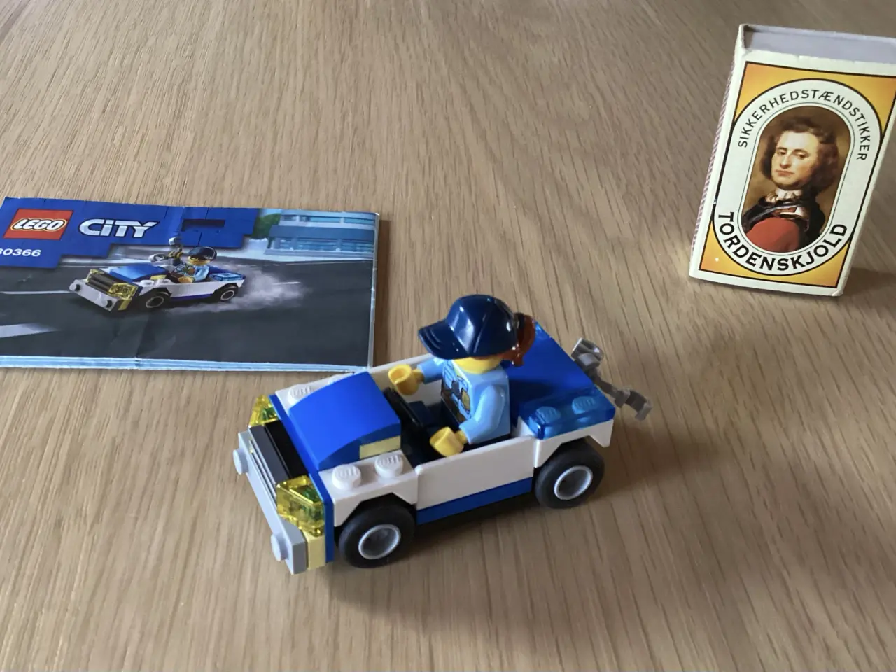 Billede 6 - Lego 30366 politibil og 60358 motorcykel, pr. stk.