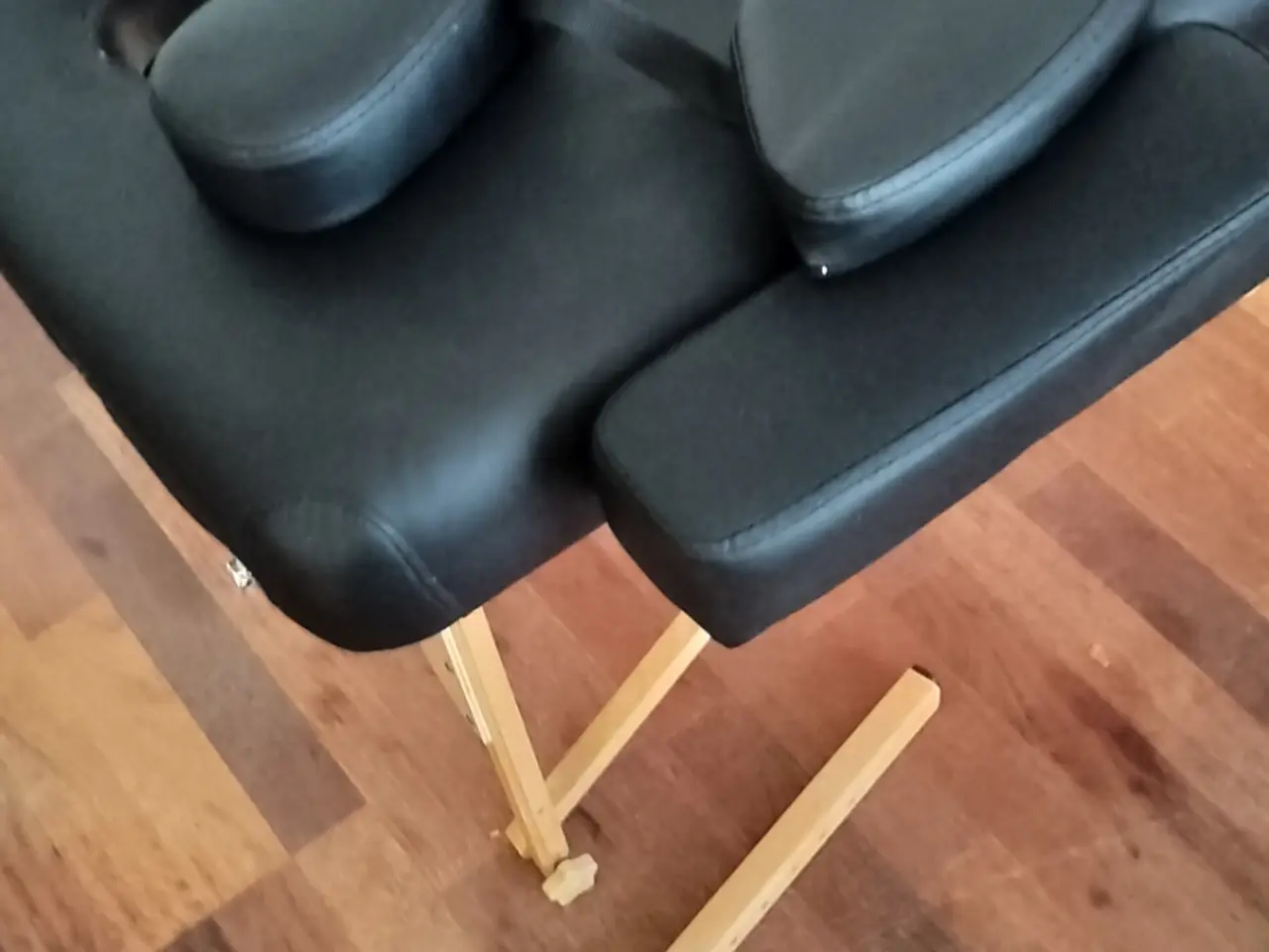 Billede 2 - Massagebriks fabrikat Kilberry