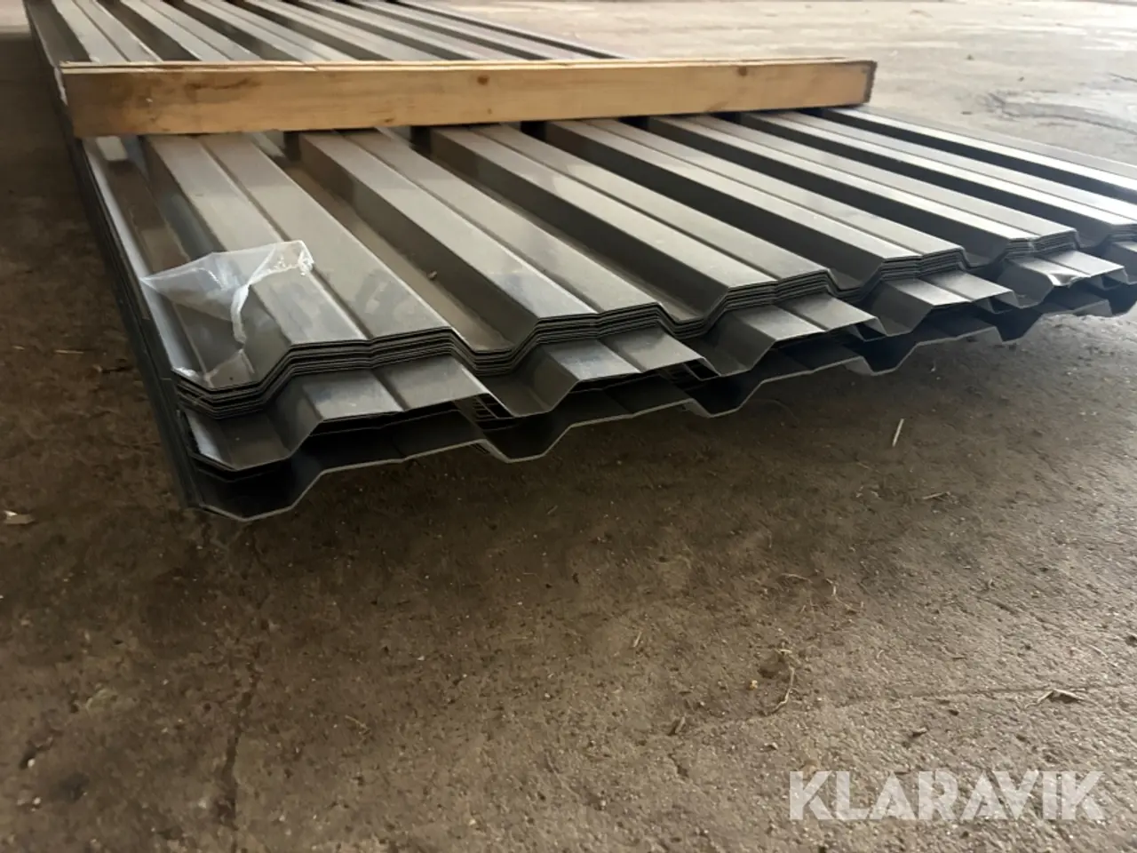 Billede 4 - Trapetzplader Whisky APS Polyester 95 styk antracit