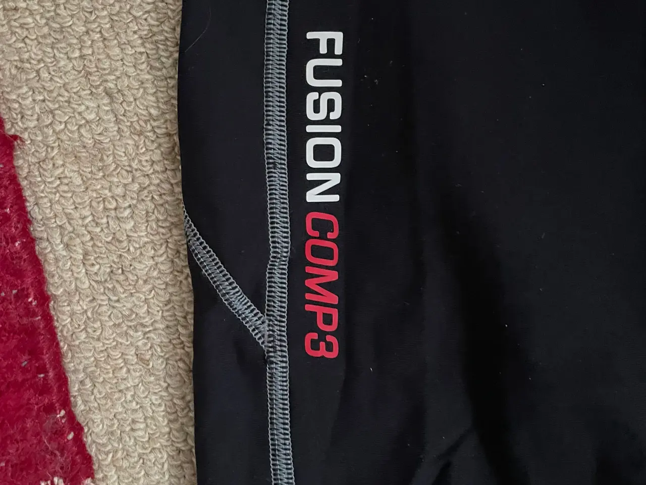 Billede 2 - Fusion COMP3 3/4 tights S og M