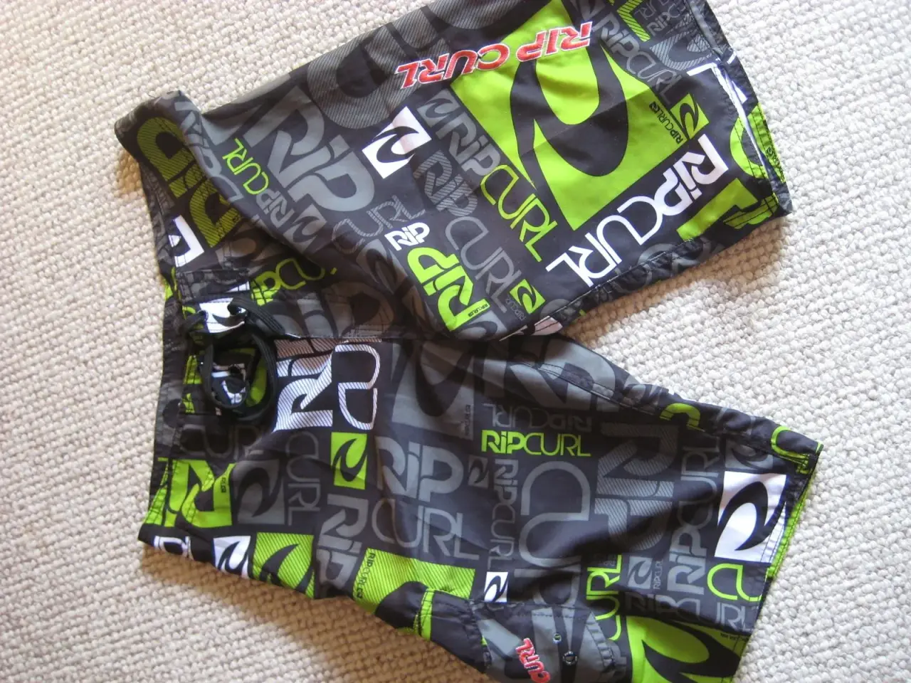 Billede 1 - Shorts - Rip curl str. 32