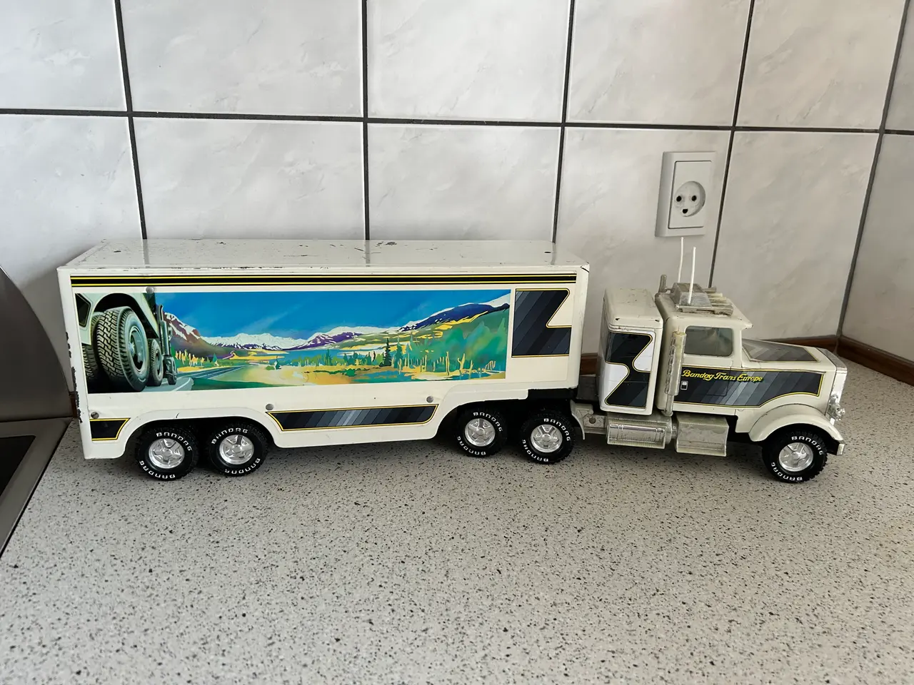 Billede 2 - Nylint modellastbil