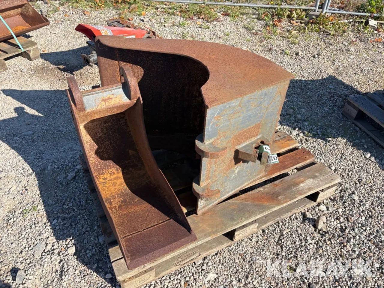 Billede 1 - Skovle 2 Styk 60 og 30 cm