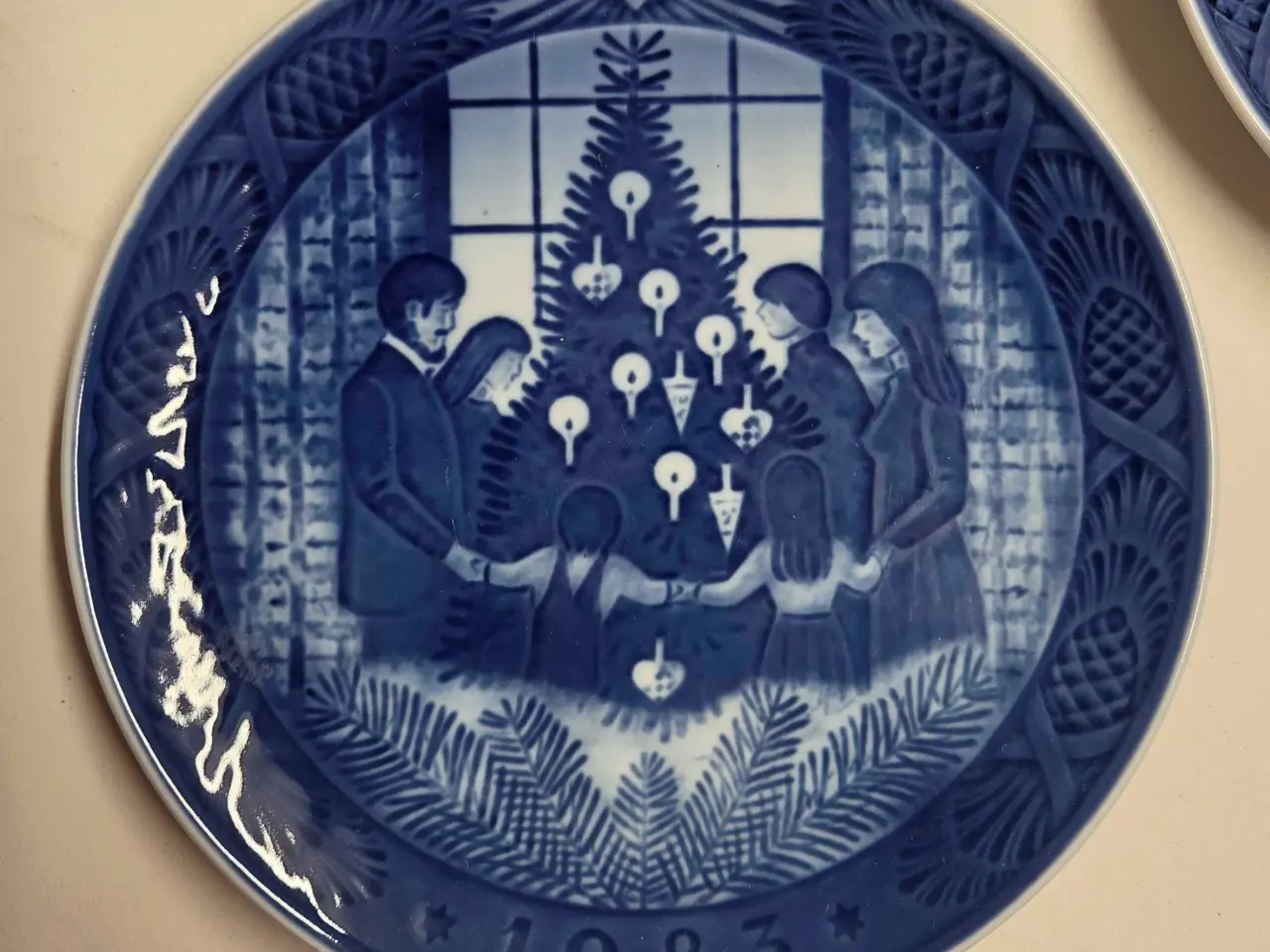 Billede 4 - Royal Copenhagen juleplatter