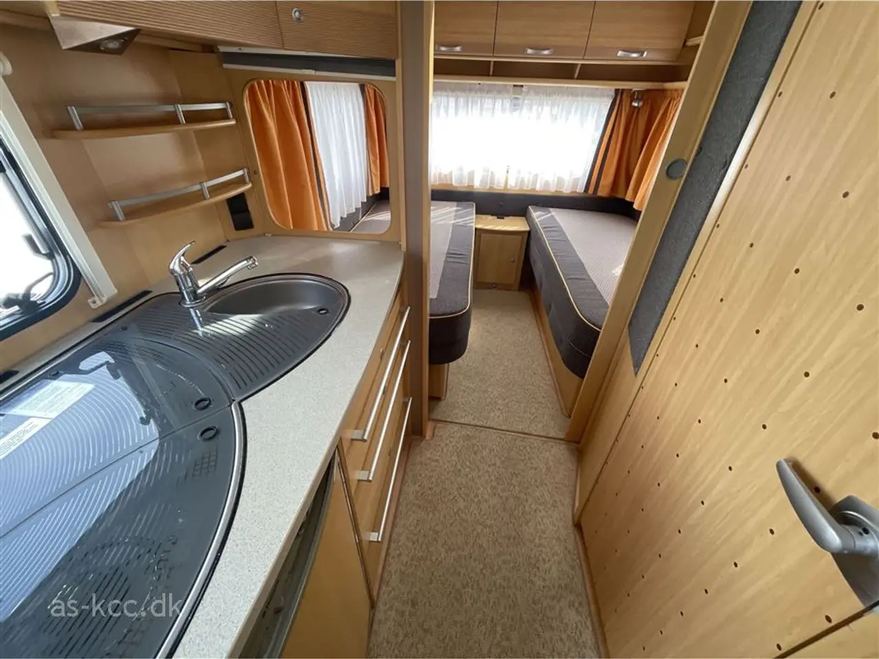Billede 12 - 2007 - Dethleffs Camper 510 V Dethleffs Camper 510 V årg. 2007 incl, mover , Isabella 3 m fortelt. 4 sovepladser, 5 siddepladser.