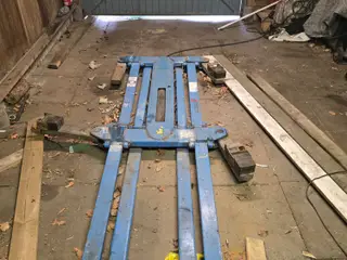 Auto lift