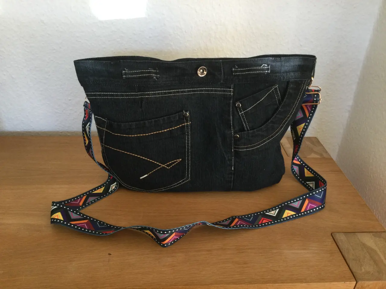 Billede 1 - Taske af jeans