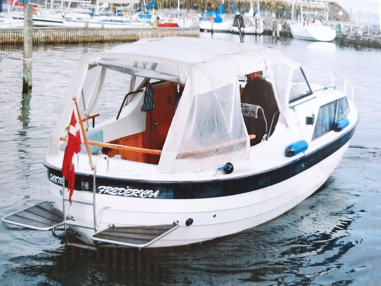 Billede 2 - Nidelv 24 motorbåd