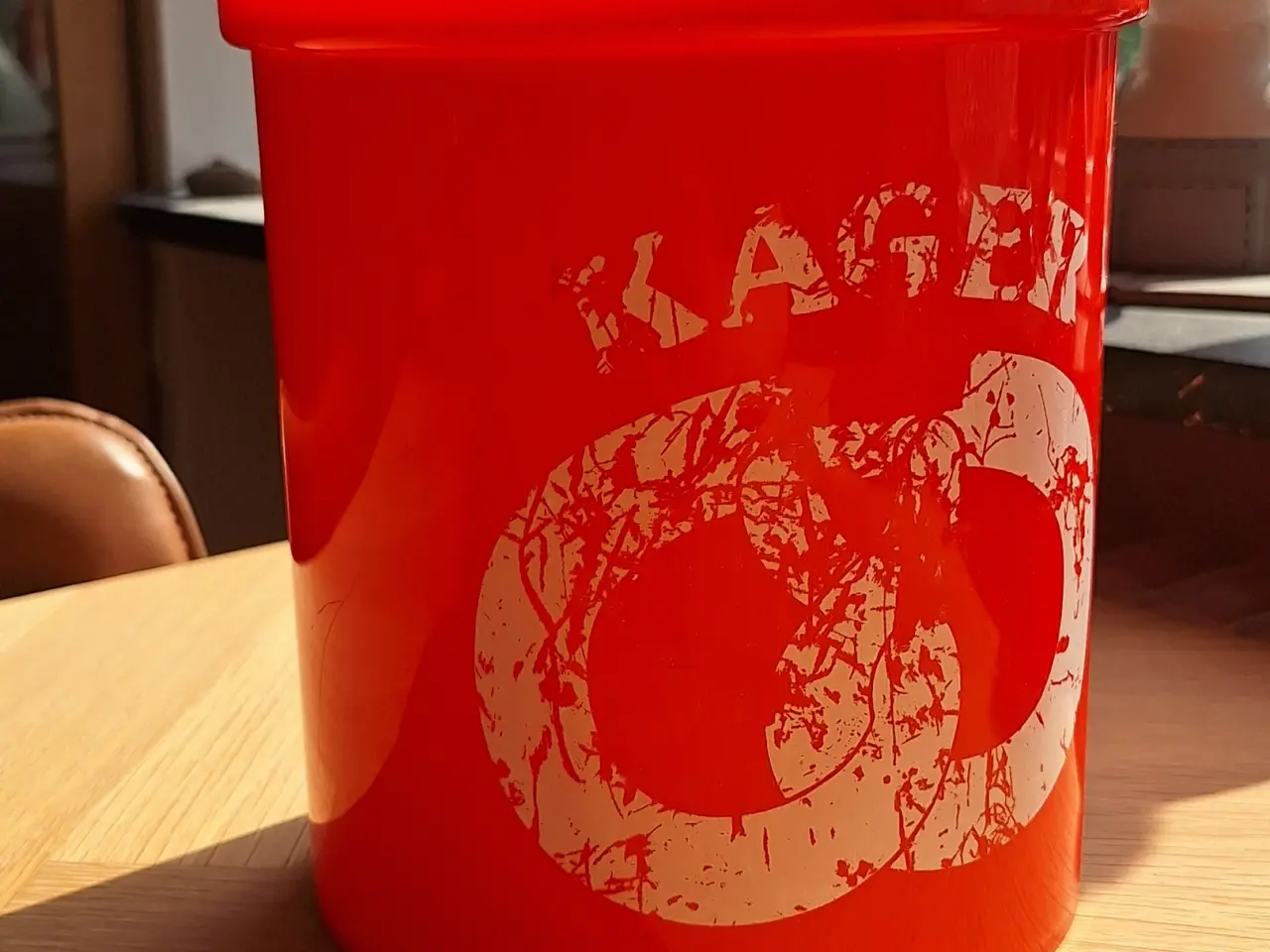 Billede 2 - Rød kagebøtte