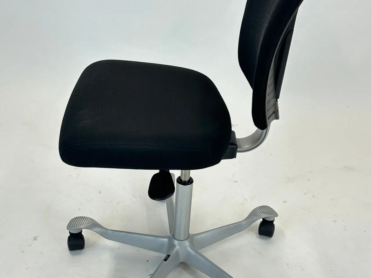 Billede 4 - HÅG H05 5100 Kontorstol – Sort/Grå Stel 200mm