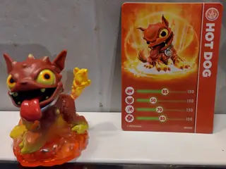 Skylanders Giants Hot Dog