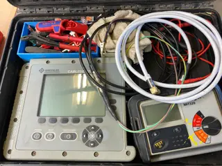 Kabeltester MEGGER MIT320