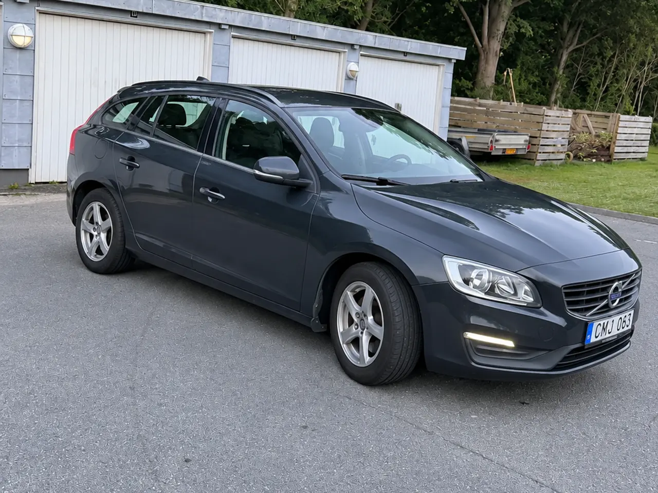 Billede 2 - Volvo V60 med en økonomisk 2,0 D2-dieselmotor sælg