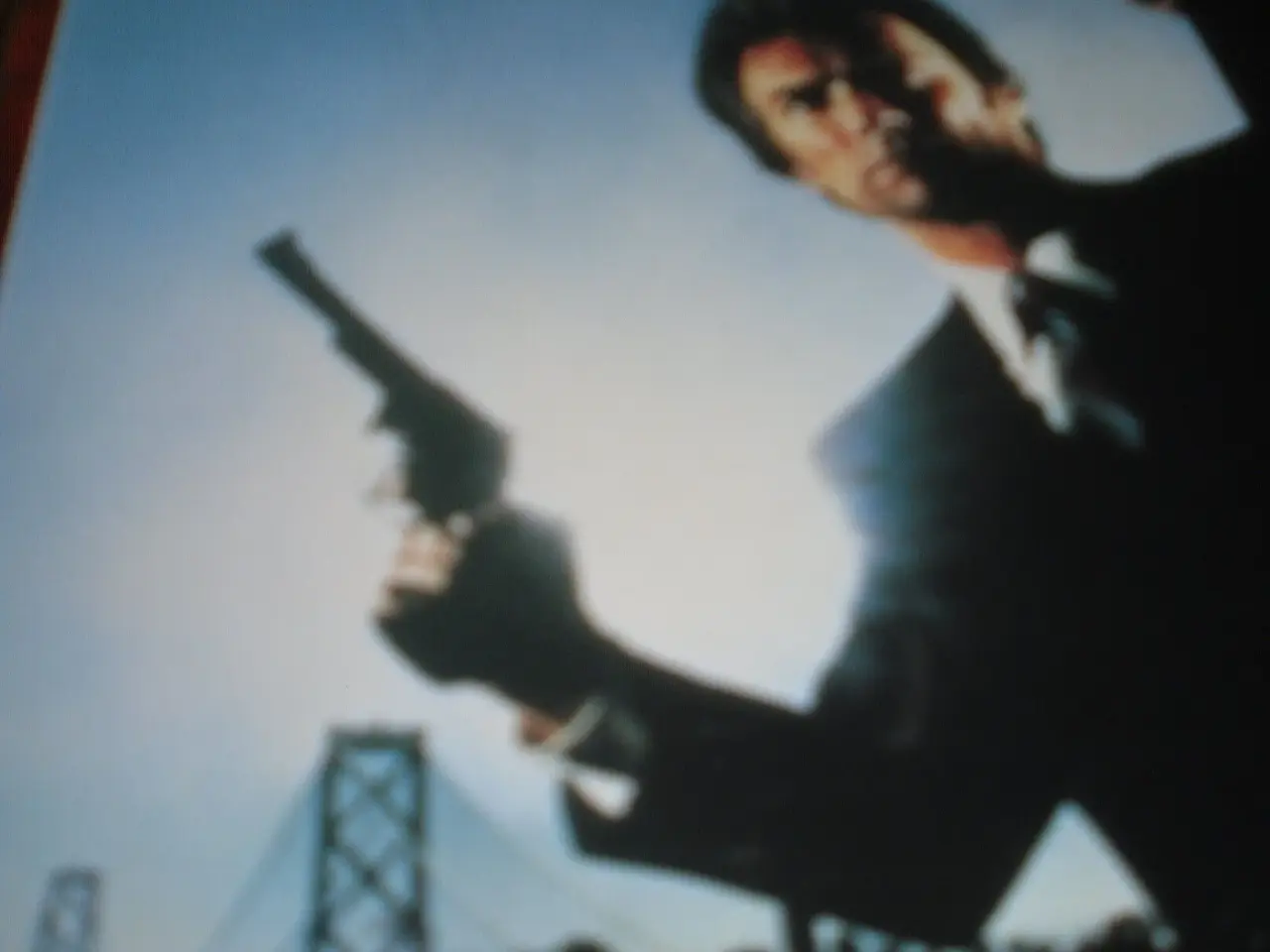 Billede 1 - BYD. CLINT EASTWOOD. Dirty Harry Renser Ud.