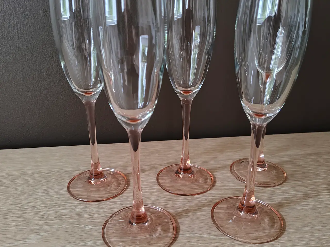 Billede 2 - Flotte franske champagneglas