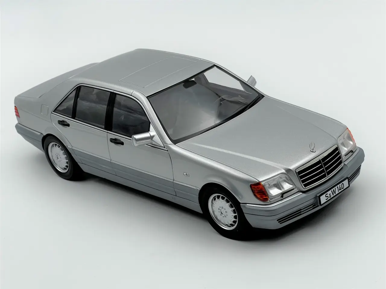 Billede 4 - 1994 Mercedes-Benz S 500 W140 1:18  